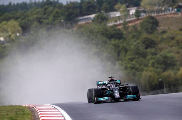 44 Lewis Hamilton GBR, Mercedes AMG Petronas F1 Team , F1 Grand Prix of Turkey at Intercity Istanbul Park on October 9, 2021 in Istanbul, Turkey Photo by HOCH ZWEI Istanbul Turkey