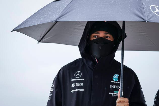 Sport Bilder des Tages HAMILTON Lewis (gbr), Mercedes AMG F1 GP W12 E Performance, portrait during the Formula 1 Rolex Turkish Grand Prix 2021, 16th round of the 2021 FIA Formula One World Championship, WM, Weltmeisterschaft from October 8 to 10, 2021 on the Istanbul Park, in Tuzla, Turkey - F1 - TURKISH GRAND PRIX 2021 DPPI Panoramic  00121033__F2_0672
