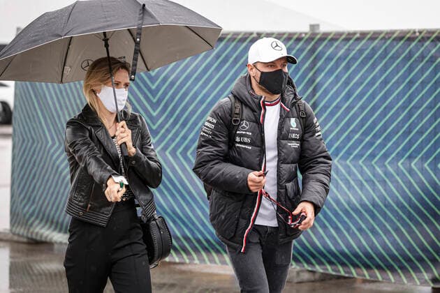 77 Valtteri Bottas FIN, Mercedes AMG Petronas F1 Team and his girlfriend Tiffany Cromwell, F1 Grand Prix of Turkey at Intercity Istanbul Park on October 9, 2021 in Istanbul, Turkey Photo by HOCH ZWEI Istanbul Turkey