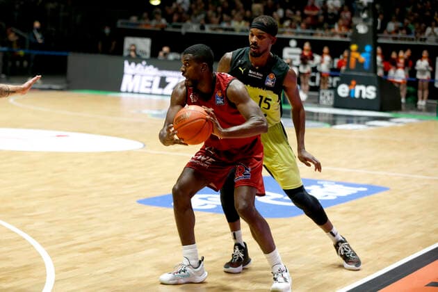 09 10 2021, easyCredit Basketball Bundesliga, BBL, 2021 2022 season, men, Chemnitz Niners Medi Bayreuth Frantz Massenat, Niners Chemnitz Chemnitz Fair Chemnitz Saxony Germany