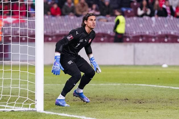 09 10 2021, Geneva, Stade de Geneve, World Cup qualifier Switzerland Northern Ireland, goalkeeper Yann Sommer Switzerland Geneva Stade de Geneve Geneva Switzerland  Copyright: xJustPictures.ch JarixPestelaccix