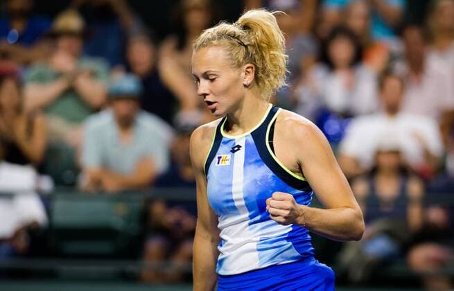 Mandatory Credit: Photo by Rob Prange Shutterstock (12524631cs) Katerina Siniakova of the Czech Republic in action during the second round at the 2021 BNP Paribas Open WTA, Tennis Damen 1000 tennis tournament BNP Paribas Open, Tennis, Day 4, Indian Wells Tennis Garden, California, USA - 09 Oct 2021 BNP Paribas Open, Tennis, Day 4, Indian Wells Tennis Garden, California, USA - 09 Oct 2021 Copyright: xRobxPrange Shutterstockx 12524631cs