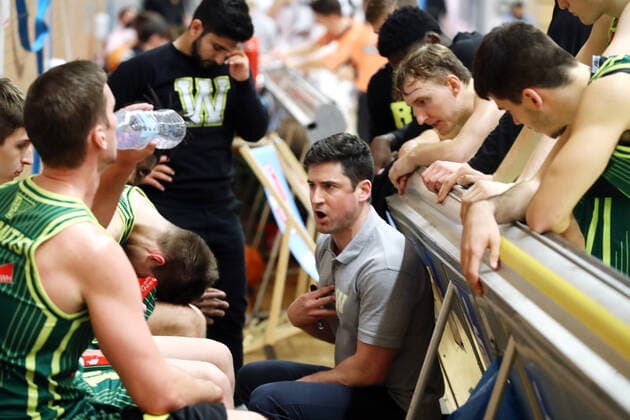 Rheinstars vs Wedel Rheinstars Cologne vs SC Rist Wedel, basketball, BARMER 2 Basketball Bundesliga ProB, center coach Stephan Blode Rist , 09 10 2021,
