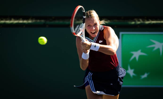 October 9, 2021, INDIAN WELS, UNITED STATES: Anett Kontaveit of Estonia in action during the second round at the 2021 BNP Paribas Open WTA, Tennis Damen 1000 tennis tournament against Martina Trevisan of Italy INDIAN WELS UNITED STATES - ZUMAa181 20211009_zaa_a181_254 Copyright: xRobxPrangex