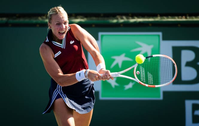 October 9, 2021, INDIAN WELS, UNITED STATES: Anett Kontaveit of Estonia in action during the second round at the 2021 BNP Paribas Open WTA, Tennis Damen 1000 tennis tournament against Martina Trevisan of Italy INDIAN WELS UNITED STATES - ZUMAa181 20211009_zaa_a181_253 Copyright: xRobxPrangex