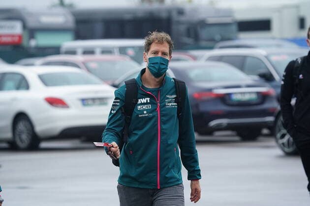 Formula 1 Turkish Grand Prix 2021 10 10 2021, Istanbul Park Circuit, Istanbul, Formula 1 Turkish Grand Prix 2021 ,in the picture Sebastian Vettel DEU 5 , Aston Martin Cognizant Formula One Team nordphotoxGmbHx xEngler nph00076