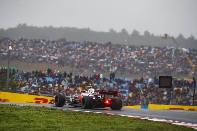99 GIOVINAZZI Antonio (ita), Alfa Romeo Racing ORLEN C41, actio during the Formula 1 Rolex Turkish Grand Prix 2021, 16th round of the 2021 FIA Formula One World Championship, WM, Weltmeisterschaft from October 8 to 10, 2021 on the Istanbul Park, in Tuzla, Turkey - F1 - TURKISH GRAND PRIX 2021 - RACE DPPI Panoramic  _B2_0339