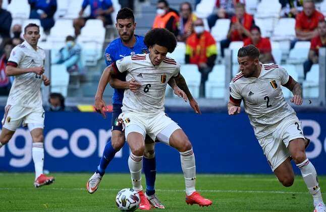 Torino, Italy - October 10 : Axel Witsel midfielder of Belgium, Toby Alderweireld defender of Belgium during to the UEFA Nations League Finals 2021 Third Place match between Italy and Belgium on October 10, 2021 in Torino, Italy, 10 10 2021 ( Italy v Belgium UEFA Nations League Third Place Match PhotoNews Panoramic 
