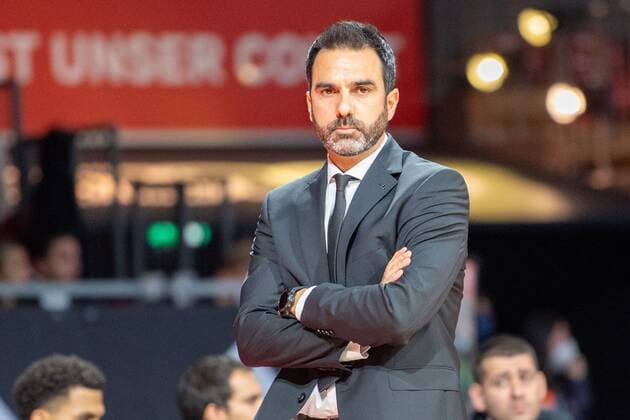 Headcoach Jesus Ramirez Loewen Braunschweig , FC Bayern Basketball vs Loewen Braunschweig, easyCredit BBL, 10 10 2021 Muenchen Bayern Germany Copyright: xkolbert-press UlrichxGamelx