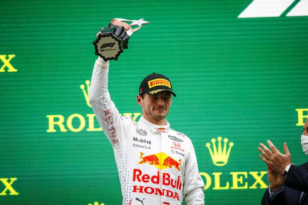 VERSTAPPEN Max (ned), Red Bull Racing Honda RB16B, portrait, podium during the Formula 1 Rolex Turkish Grand Prix 2021, 16th round of the 2021 FIA Formula One World Championship, WM, Weltmeisterschaft from October 8 to 10, 2021 on the Istanbul Park, in Tuzla, Turkey - F1 - TURKISH GRAND PRIX 2021 - RACE DPPI Panoramic  _B2_0593