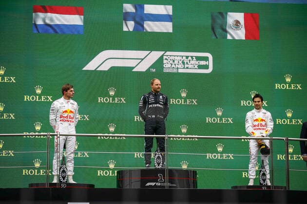 BOTTAS Valtteri (fin), Mercedes AMG F1 GP W12 E Performance, portrait, podium with VERSTAPPEN Max (ned), Red Bull Racing Honda RB16B and PEREZ Sergio (mex), Red Bull Racing Honda RB16B during the Formula 1 Rolex Turkish Grand Prix 2021, 16th round of the 2021 FIA Formula One World Championship, WM, Weltmeisterschaft from October 8 to 10, 2021 on the Istanbul Park, in Tuzla, Turkey - F1 - TURKISH GRAND PRIX 2021 - RACE DPPI Panoramic  _B3_9937