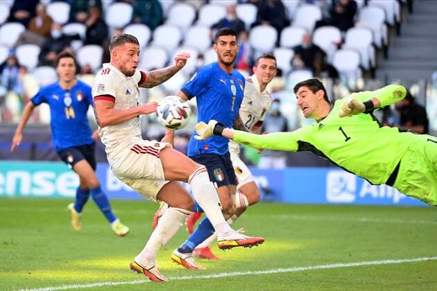 TORINO, ITALY - OCTOBER 10 : Toby Alderweireld defender of Belgium during to the UEFA Nations League Finals 2021 Third Place match between Italy and Belgium on October 10, 2021 in Torino, Italy, 10 10 2021 ( Italy v Belgium UEFA Nations League Third Place Match PhotoNews Panoramic 