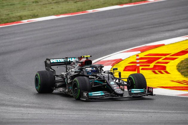 77 BOTTAS Valtteri (fin), Mercedes AMG F1 GP W12 E Performance, action during the Formula 1 Rolex Turkish Grand Prix 2021, 16th round of the 2021 FIA Formula One World Championship, WM, Weltmeisterschaft from October 8 to 10, 2021 on the Istanbul Park, in Tuzla, Turkey - F1 - TURKISH GRAND PRIX 2021 - RACE DPPI Panoramic  00121034__B2_0093