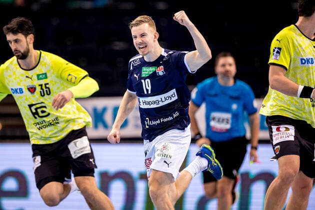 Hamburg, 6. Oktober 2021 - Handball, DHB-Pokal 2021 22, Handball Verein Hamburg - Füchse Berlin: Jonas Gertges (Handball Sport Verein Hamburg, 19) *** Hamburg, 6 October 2021 Handball, DHB Cup 2021 22, Handball Sport Verein Hamburg Füchse Berlin Jonas Gertges Handball Sport Verein Hamburg, 19