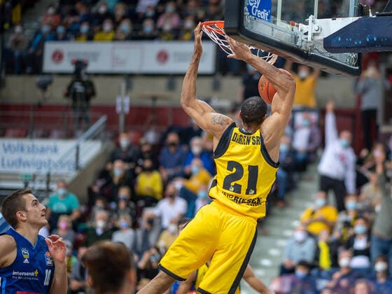 Tremmell Darden MHP Riesen Ludwigsburg 21 , MHP Riesen vs Alba Berlin, Basketball, Bundesliga, easyCredit BBL, 3 Spieltag, Spielzeit 2021 2022, 10 10 2021, MHP Riesen vs Alba Berlin, Basketball, Bundesliga, easyCredit BBL, 3 Spieltag, Spielzeit 2021 2022, 10 10 2021 Ludwigsburg Copyright: xEibner-Pressefoto SaschaxWaltherx EP_swa