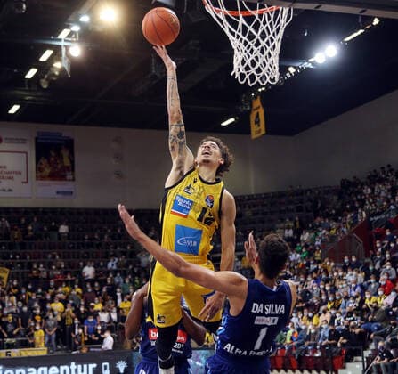 V li Yorman Polas Bartolo Riesen , Oscar Da Silva Berlin MHP Riesen Ludwigsburg vs Alba Berlin Basketball Bundesliga 2021 2022 Ludwigsburg , GER, 10 10 2021,