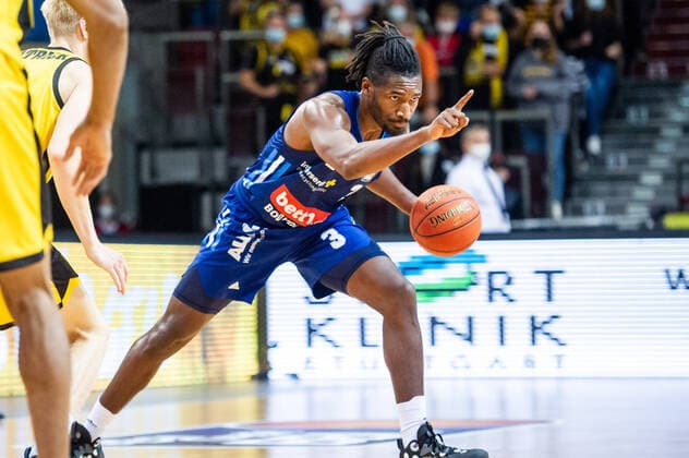 Jaleen Smith ALBA Berlin 3 during the BBL game MHP Riesen Ludwigsburg ALBA Berlin on 10 10 2021 in Ludwigsburg MHPArena Germany Ludwigsburg 10 10 21 Basketball , 10 10 2021, Ludwigsburg Germany xpxsdx