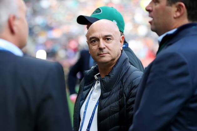 10th October 2021; Tottenham Hotspur stadium, London, England; NFL, American Football Herren, USA UK Series, Atlanta Falcons versus New York Jets: Tottenham Hotspur Chairman Daniel Levy is seen in attendance  ActionPlus12330445 ShaunxBrooks