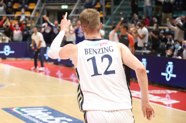 Mandatory Credit: Photo by Michele Nucci LiveMedia Shutterstock (12532272br) Robin Benzing (Kigili Fortitudo Bologna) Italian Basketball A Serie Championship Fortitudo Bologna vs Carpegna Prosciutto Pesaro, Bologna, Italy - 10 Oct 2021 Italian Basketball A Serie Championship Fortitudo Bologna vs Carpegna Prosciutto Pesaro, Bologna, Italy - 10 Oct 2021  Copyright: xMichelexNucci LiveMedia Shutterstockx 12532272br
