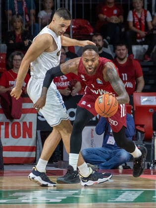 Bayerns 1 Deshaun THOMAS Basketball, FC Bayern Muenchen Loewen Braunschweig, BBL main round, 2021 2022 season, on 10 10 2021 in Muenchen, A U D I D O M E, Germany Source Copyright Credit Oryk HAIST. xx