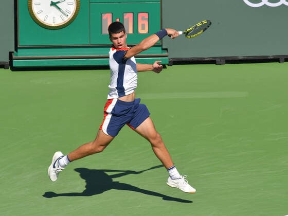 INDIAN WELLS, CA - OCTOBER 10: Carlos Alcaraz (ESP) in action during his men s singles match at the BNP Paribas Open on October 10, 2021, at the Indian Wells Tennis Garden, Indian Wells, CA. (Photo by Cynthia Lum Icon Sportswire) TENNIS: OCT 10 BNP Paribas Open Icon250211010599