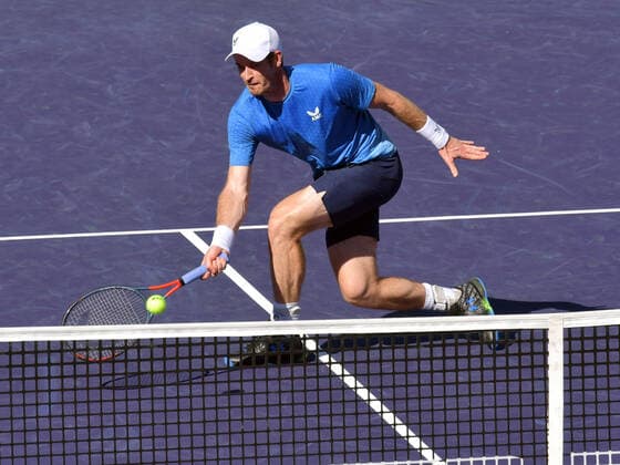 INDIAN WELLS, CA - OCTOBER 10: Andy Murray (GBR) in action during his men s singles match at the BNP Paribas Open on October 10, 2021, at the Indian Wells Tennis Garden, Indian Wells, CA. (Photo by Cynthia Lum Icon Sportswire) TENNIS: OCT 10 BNP Paribas Open Icon250211010617
