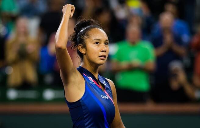 Mandatory Credit: Photo by Rob Prange Shutterstock (12524632cb) Leylah Fernandez of Canada in action during the third round at the 2021 BNP Paribas Open WTA, Tennis Damen 1000 tennis tournament BNP Paribas Open, Tennis, Day 5, Indian Wells Tennis Garden, California, USA - 10 Oct 2021 BNP Paribas Open, Tennis, Day 5, Indian Wells Tennis Garden, California, USA - 10 Oct 2021 Copyright: xRobxPrange Shutterstockx 12524632cb