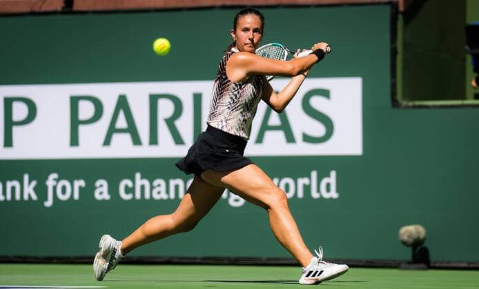Mandatory Credit: Photo by Rob Prange Shutterstock (12524633o) Daria Kasatkina of Russia in action during the third round at the 2021 BNP Paribas Open WTA, Tennis Damen 1000 tennis tournament BNP Paribas Open, Tennis, Day 6, Indian Wells Tennis Garden, California, USA - 11 Oct 2021 BNP Paribas Open, Tennis, Day 6, Indian Wells Tennis Garden, California, USA - 11 Oct 2021 Copyright: xRobxPrange Shutterstockx 12524633o
