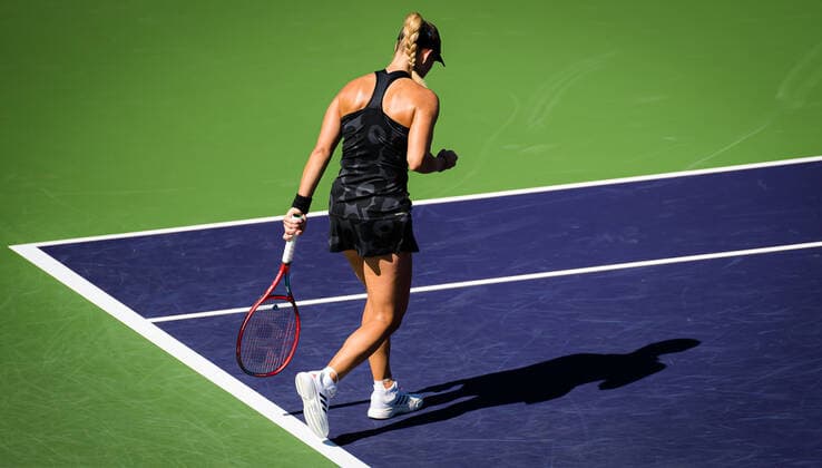 October 11, 2021, INDIAN WELS, UNITED STATES: Angelique Kerber of Germany in action during the third round at the 2021 BNP Paribas Open WTA, Tennis Damen 1000 tennis tournament against Daria Kasatkina of Russia INDIAN WELS UNITED STATES - ZUMAa181 20211011_zaa_a181_005 Copyright: xRobxPrangex