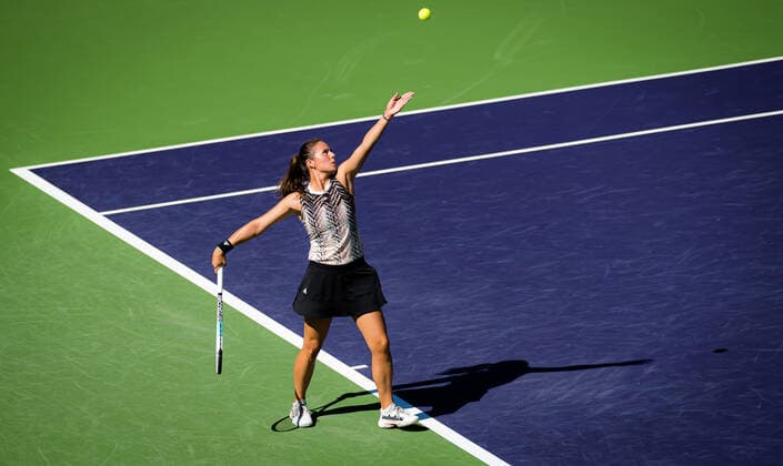 October 11, 2021, INDIAN WELS, UNITED STATES: Daria Kasatkina of Russia in action during the third round at the 2021 BNP Paribas Open WTA, Tennis Damen 1000 tennis tournament against Angelique Kerber of Germany INDIAN WELS UNITED STATES - ZUMAa181 20211011_zaa_a181_006 Copyright: xRobxPrangex
