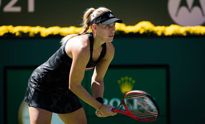 October 11, 2021, INDIAN WELS, UNITED STATES: Angelique Kerber of Germany in action during the third round at the 2021 BNP Paribas Open WTA, Tennis Damen 1000 tennis tournament against Daria Kasatkina of Russia INDIAN WELS UNITED STATES - ZUMAa181 20211011_zaa_a181_016 Copyright: xRobxPrangex