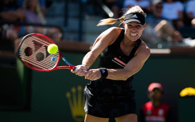 October 11, 2021, INDIAN WELS, UNITED STATES: Angelique Kerber of Germany in action during the third round at the 2021 BNP Paribas Open WTA, Tennis Damen 1000 tennis tournament against Daria Kasatkina of Russia INDIAN WELS UNITED STATES - ZUMAa181 20211011_zaa_a181_019 Copyright: xRobxPrangex