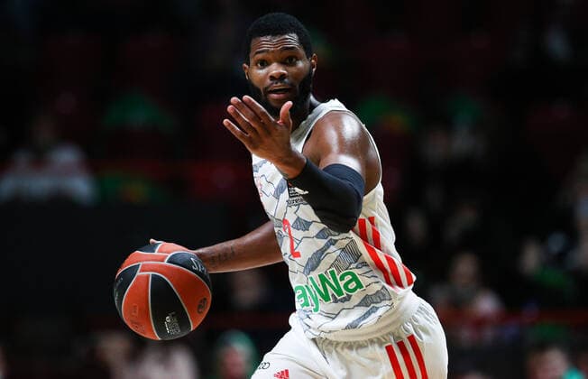 KAZAN, RUSSIA â€“ OCTOBER 12, 2021: Bayern Munich s Corey Walden in a 2021-22 Euroleague Regular Season Round 3 basketball match between UNICS Kazan and Bayern Munich at Kazan Basket Hall. Yegor Aleyev TASS  TS113F04