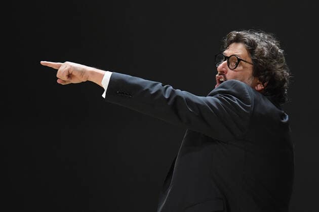 6670882 12.10.2021 Bayern s head coach Andrea Trinchieri reacts during the Euroleague Basketball regular championship match between UNICS Kazan and Bayern Munich, in Kazan, Russia s Republic of Tatarstan. Maksim Bogodvid Sputnik Russia Basketball Euroleague UNICS - Bayern  b85240369d30b37