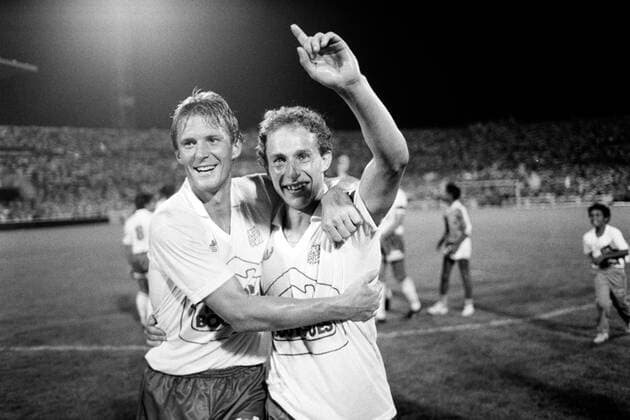 05 08 86 Olympique Marseille AS Monaco France, Marseille, 05 08 1986, Football, Olympique Marseille AS Monaco 3 1 v l Karlheinz Förster, Jean Pierre Papin both Olympique Marseille