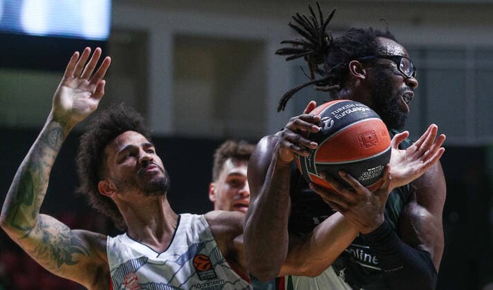 KAZAN, RUSSIA â€“ OCTOBER 12, 2021: Bayern Munich s Nick Weiler-Babb and UNICS Kazan s John Brown (L-R front) in a 2021-22 Euroleague Regular Season Round 3 basketball match between UNICS Kazan and Bayern Munich at Kazan Basket Hall. UNICS Kazan won 73-70. Yegor Aleyev TASS  TS113F32