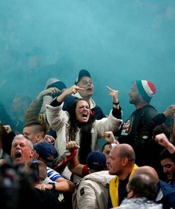 Mandatory Credit: Photo by Matt Impey Shutterstock (12534940b) Hungary fans celebrate and goad the England fans after a penalty puts their team 1-0 ahead in the 1st half England v Hungary, Football, World Cup Qualifying, Group I, Wembley Stadium, Wembley, London, UK - 12 10 2021 Editorial use only England v Hungary, Football, World Cup Qualifying, Group I, Wembley Stadium, Wembley, London, UK - 12 10 2021 Editorial use only Copyright: xMattxImpey Shutterstockx 12534940b