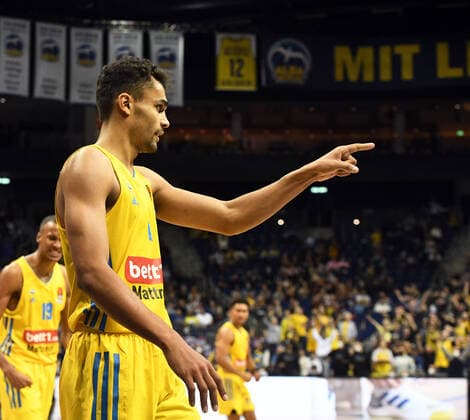 Basketball, Men, 2021 2022 season, Turkish Airlines EuroLeague 3 matchday , Alba Berlin Fenerbahce Beko Istanbul, Oscar da Silva Alba Berlin , 12 10 2021, Copyright: xSebastianxRäppold MatthiasxKochx