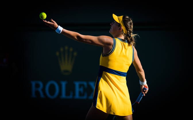 Mandatory Credit: Photo by Rob Prange Shutterstock (12524635cq) Victoria Azarenka of Belarus in action during the fourth round at the 2021 BNP Paribas Open WTA, Tennis Damen 1000 tennis tournament BNP Paribas Open, Tennis, Day 7, Indian Wells Tennis Garden, California, USA - 12 Oct 2021 BNP Paribas Open, Tennis, Day 7, Indian Wells Tennis Garden, California, USA - 12 Oct 2021 Copyright: xRobxPrange Shutterstockx 12524635cq