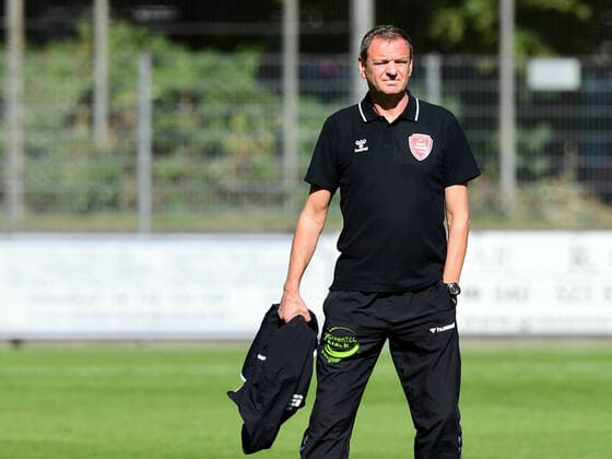 Seeliger Thomas Trainer W Flensburg , Regionalliga Nord Gruppe Nord 03 Matchday 2020 2021, FC St Pauli II u23 vs Weiche Flensburg , Sportplatz Edmund Plambeck Stadion , Edmund Plambeck Stadion Norderstedt Germany