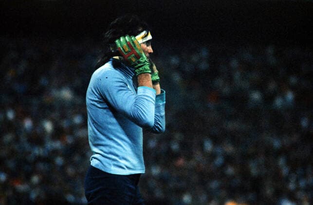 01 08 78 Borussia Mönchengladbach Boca Juniors Germany, Karlsruhe, 01 08 1978, Football, World Cup, Borussia Mönchengladbach Boca Juniors 0 3 Hugo Orlando Gatti Boca Juniors