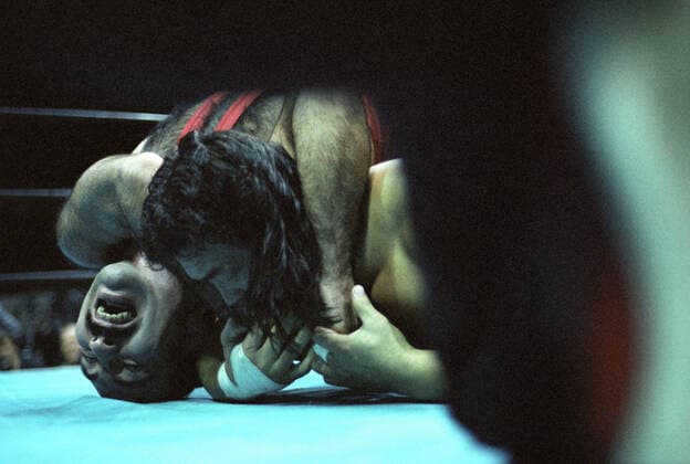 6670771 18.03.1990 The first International wrestling and boxing festival for professionals held in Moscow. Permitted strength hold. Alexei Boitsov First International wrestling and boxing festival for professionals 