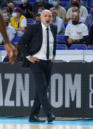 13th October 2021; Wizink Center; Madrid, Spain; Turkish Airlines Euroleague Basketball; game 3; Real Madrid versus AS Monaco; Pablo Laso coach for Real Madrid Baloncesto during the game  ActionPlus12330564 AgenciaLOF