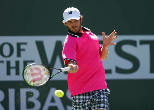 October 13, 2021 Tommy Paul returns a shot against Cameron Norrie of Great Britain during the 2021 BNP Paribas Open at Indian Wells Tennis Garden in Indian Wells, California. Mandatory Photo Credit : CSM Indian Wells United States of America - ZUMAc04_ 20211013_zaf_c04_083 Copyright: xCharlesxBausx
