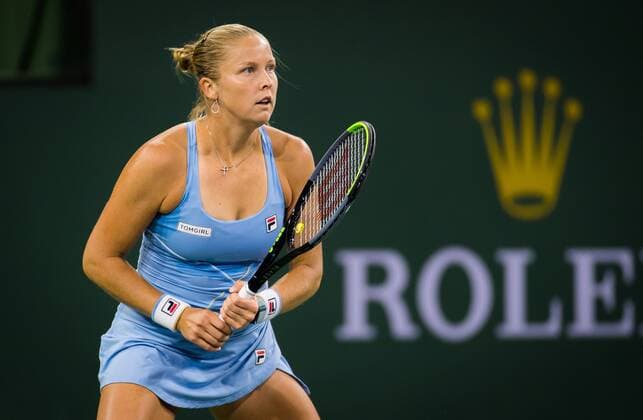 Mandatory Credit: Photo by Rob Prange Shutterstock (12524636ba) Shelby Rogers of the United States in action during the quarter-finals of the 2021 BNP Paribas Open WTA, Tennis Damen 1000 tennis tournament BNP Paribas Open, Tennis, Day 8, Indian Wells Tennis Garden, California, USA - 13 Oct 2021 BNP Paribas Open, Tennis, Day 8, Indian Wells Tennis Garden, California, USA - 13 Oct 2021 Copyright: xRobxPrange Shutterstockx 12524636ba