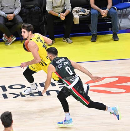Nando De Colo of Fenerbahce Beko Istanbul and Marco Spissu (0) of Unics Kazan durng the Turkish Airlines Euroleague regular season basketball match between Fenerbahce Beko Istanbul and Unics Kazan at Ulker Arena in Istanbul , Turkey on October 14, 2021.  www.seskimphoto.com