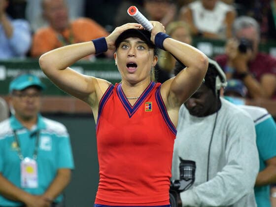 Sport Bilder des Tages INDIAN WELLS, CA - OCTOBER 14: Paula Badosa (ESP) reacts after winning her quarterfinal match during the BNP Paribas Open on October 14, 2021, at the Indian Wells Tennis Garden in Indian Wells, CA. (Photo by Cynthia Lum Icon Sportswire) TENNIS: OCT 14 BNP Paribas Open Icon250211014119