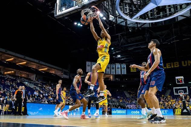 Basketball Berlin 14 10 2021 2022 EuroLeague Regular Season Alba Berlin Baskiona Vitoria Gasteiz Oscar Da Silva Alba Berlin, No 01