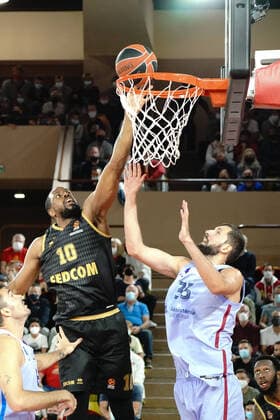 Will Thomas (AS Monaco) - Nikola Mirotic (FC Barcelone) BASKETBALL : Monaco vs FC Barcelone - Euroligue - Monaco - 15 10 2021 NorbertScanella Panoramic 
