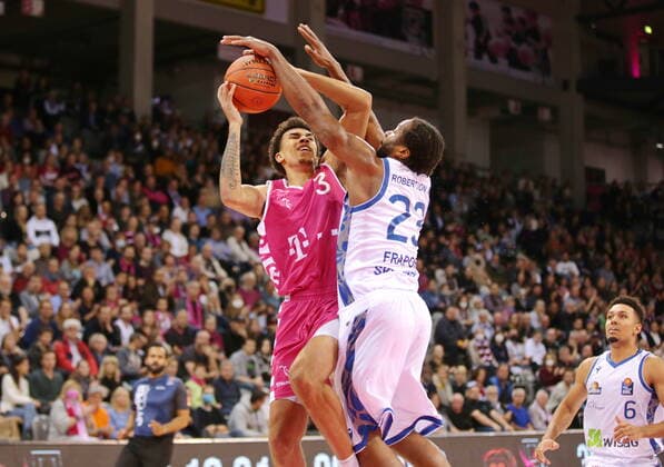 Basketball, BBL, Telekom Baskets Bonn - Fraport Skyliners Frankfurt